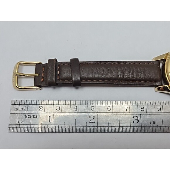 Timex Easy Reader Indiglo Gold Tone 35mm Quartz Watch Leather New Battery WR 30M - Picture 9 of 13